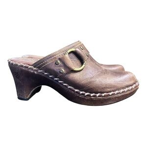 Frye Brown Distressed Leather Clogs Western Style SZ 10